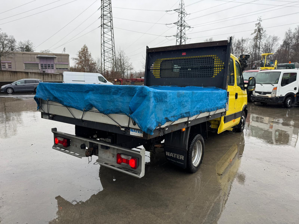 IVECO Daily 35C15 4x2 - Μικρό φορτηγό με καρότσα, Διπλοκάμπινο ελαφρύ επαγγελματικό: φωτογραφία 4 IVECO Daily 35C15 4x2 - Μικρό φορτηγό με καρότσα, Διπλοκάμπινο ελαφρύ επαγγελματικό: φωτογραφία 4