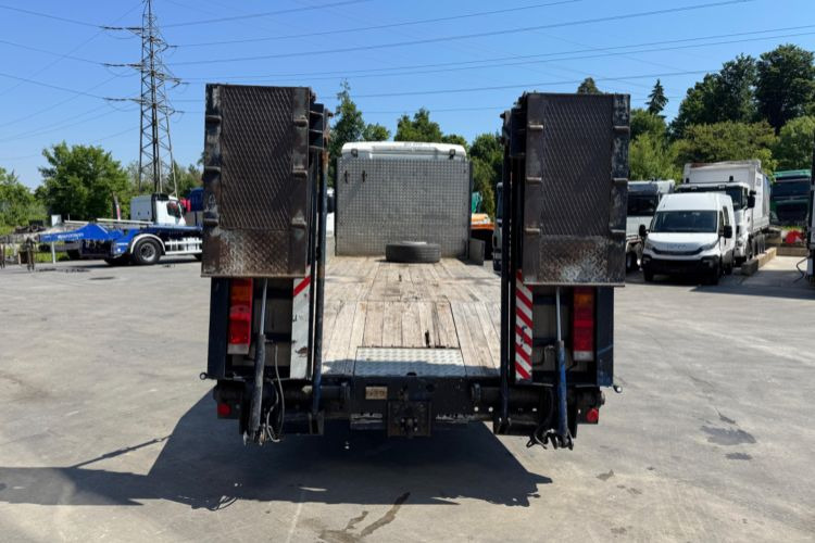 MAN TGA 18.413 4x2 BaggerTaxi - Φορτηγό αυτοκινητάμαξα: φωτογραφία 5 MAN TGA 18.413 4x2 BaggerTaxi - Φορτηγό αυτοκινητάμαξα: φωτογραφία 5