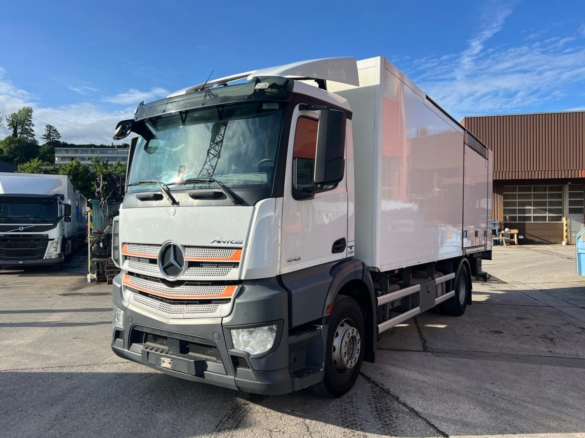 MERCEDES 4x Antos 1843 4x2 Kühler - Φορτηγό ψυγείο: φωτογραφία 1 MERCEDES 4x Antos 1843 4x2 Kühler - Φορτηγό ψυγείο: φωτογραφία 1