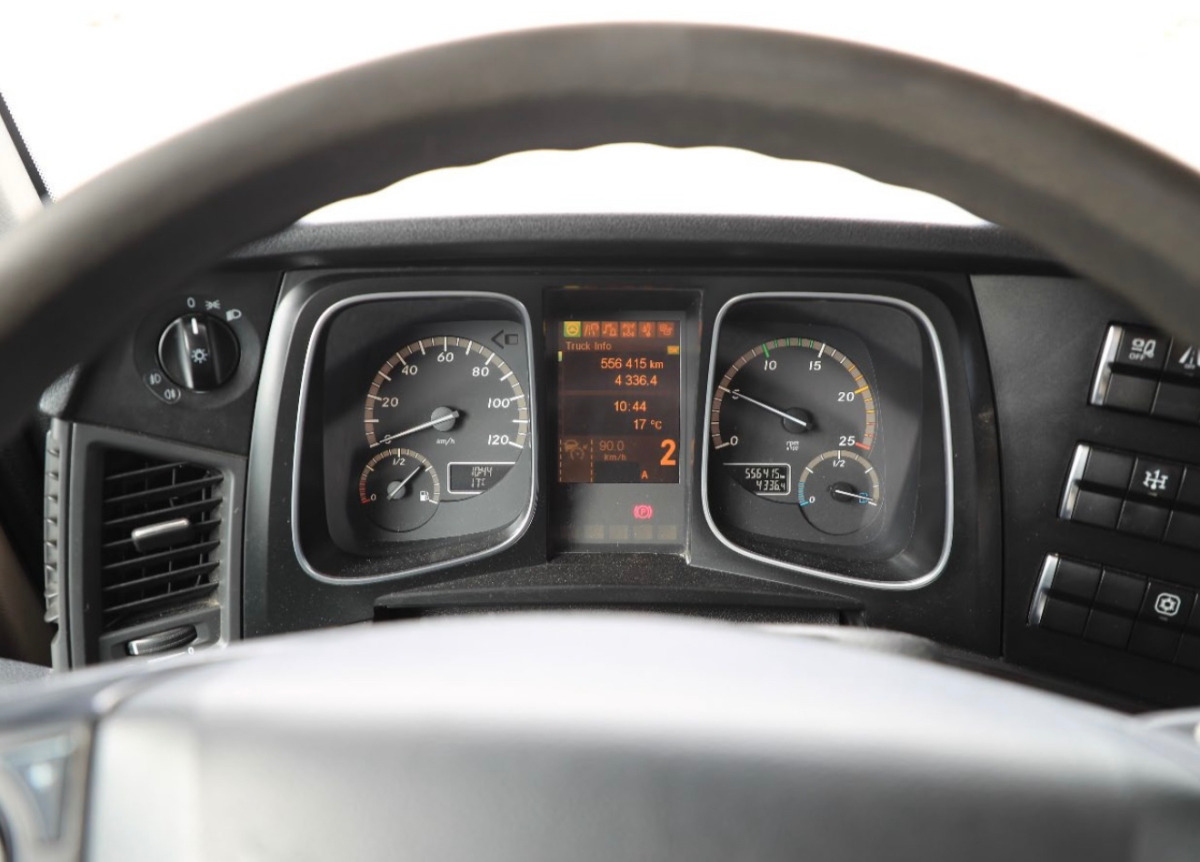 MERCEDES Actros 2548 6x2 - Φορτηγό σασί: φωτογραφία 5 MERCEDES Actros 2548 6x2 - Φορτηγό σασί: φωτογραφία 5