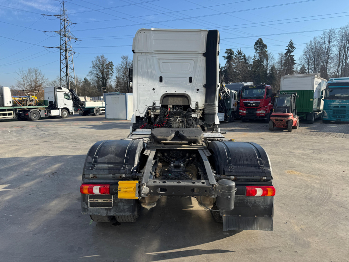 MERCEDES Arocs 1851 4x4H Kipphydraulik - Τράκτορας: φωτογραφία 5 MERCEDES Arocs 1851 4x4H Kipphydraulik - Τράκτορας: φωτογραφία 5