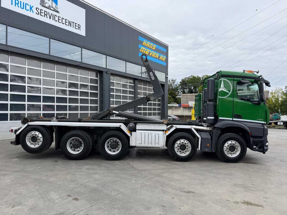 MERCEDES Arocs 4453 10x4 Mobas - Φορτηγό φόρτωσης γάντζου: φωτογραφία 4 MERCEDES Arocs 4453 10x4 Mobas - Φορτηγό φόρτωσης γάντζου: φωτογραφία 4