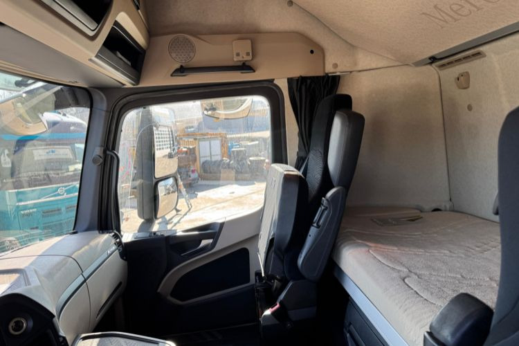 Καινούριο Φορτηγό μουσαμάς Mercedes-Benz Actros 2545 6x2: φωτογραφία 14