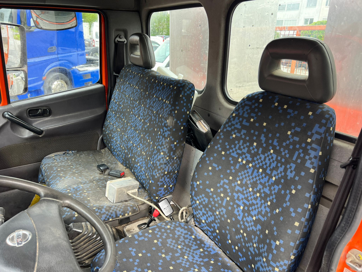 Φορτηγό φόρτωσης γάντζου NISSAN Atleon 80.19 4x2 Hooklift: φωτογραφία 14