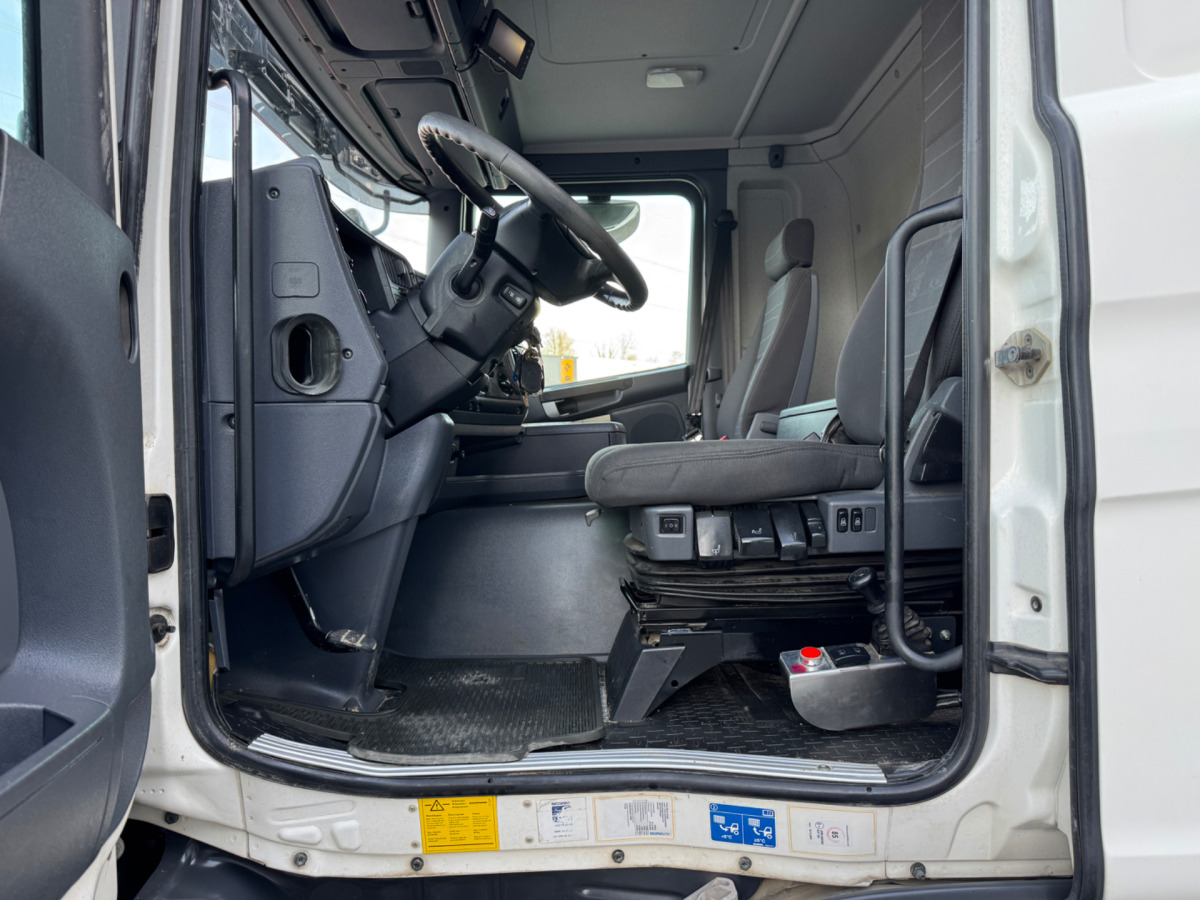Φορτηγό ανατρεπόμενο SCANIA G490 10x4 2S Moser: φωτογραφία 15 Φορτηγό ανατρεπόμενο SCANIA G490 10x4 2S Moser: φωτογραφία 15