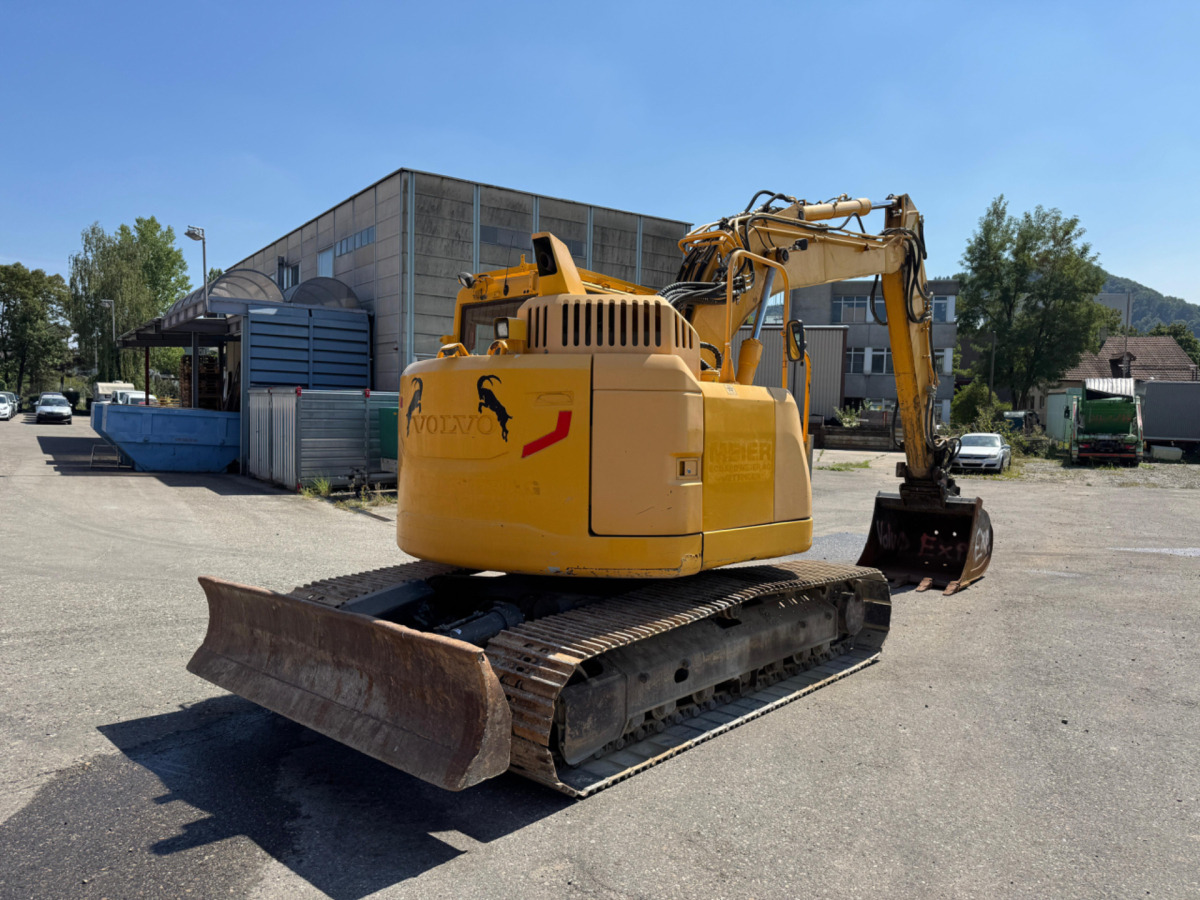 VOLVO ECR145DL Oilquick - Ερπυστριοφόρος εκσκαφέας: φωτογραφία 4 VOLVO ECR145DL Oilquick - Ερπυστριοφόρος εκσκαφέας: φωτογραφία 4