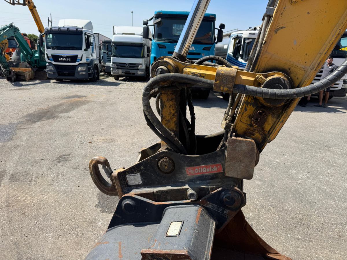 Ερπυστριοφόρος εκσκαφέας VOLVO ECR145DL Oilquick: φωτογραφία 12