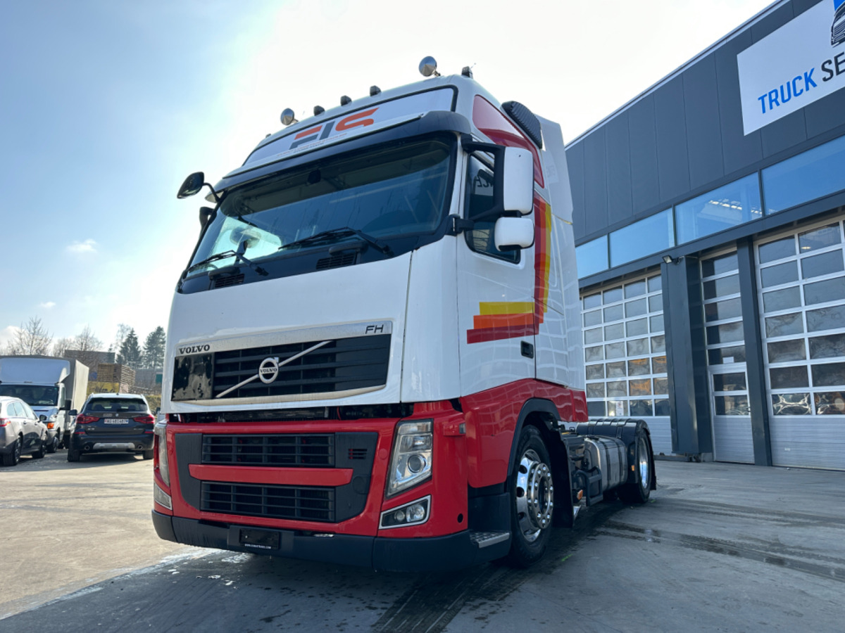 VOLVO FH-420 4x2 Lowdeck - Τράκτορας: φωτογραφία 1 VOLVO FH-420 4x2 Lowdeck - Τράκτορας: φωτογραφία 1