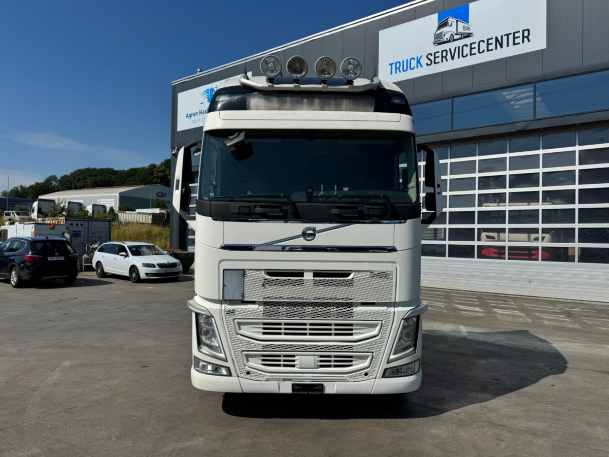 VOLVO FH-460 4x2 XXL - Τράκτορας: φωτογραφία 2 VOLVO FH-460 4x2 XXL - Τράκτορας: φωτογραφία 2
