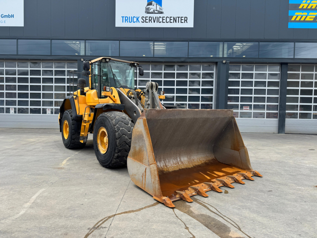 VOLVO L180G - Ελαστιχοφόρος φορτωτής: φωτογραφία 2 VOLVO L180G - Ελαστιχοφόρος φορτωτής: φωτογραφία 2