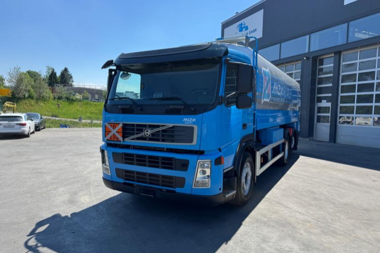 Volvo FM-500 6x2 Tankwagen - Φορτηγό βυτιοφόρο: φωτογραφία 1 Volvo FM-500 6x2 Tankwagen - Φορτηγό βυτιοφόρο: φωτογραφία 1