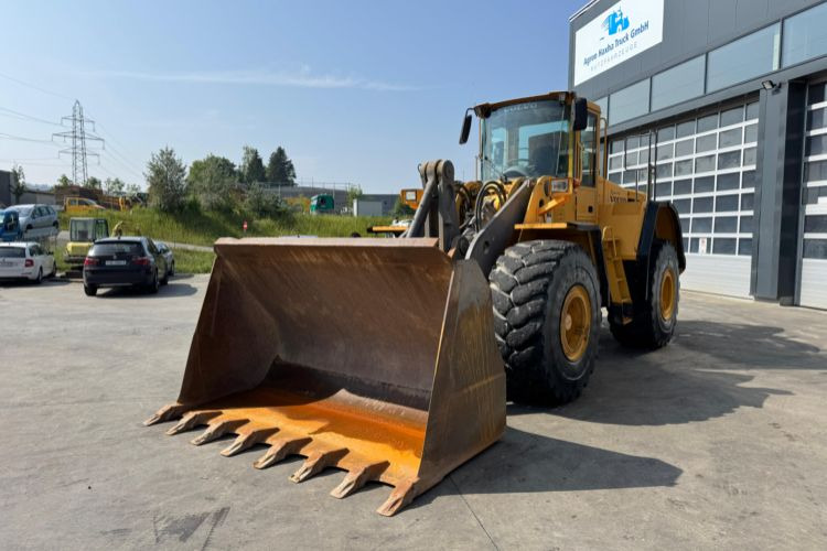 Volvo L150E - Ελαστιχοφόρος φορτωτής: φωτογραφία 1 Volvo L150E - Ελαστιχοφόρος φορτωτής: φωτογραφία 1