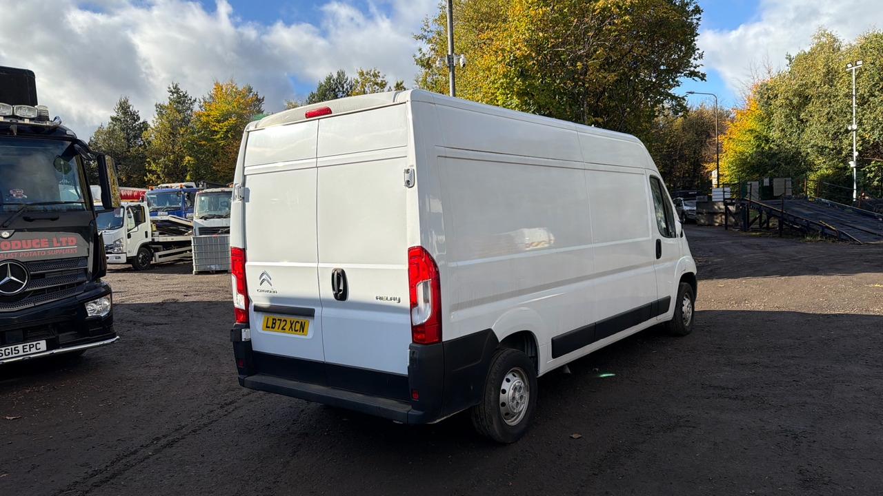 Citroen Relay 35 2.2 BlueHDi 140PS - Βαν: φωτογραφία 4 Citroen Relay 35 2.2 BlueHDi 140PS - Βαν: φωτογραφία 4