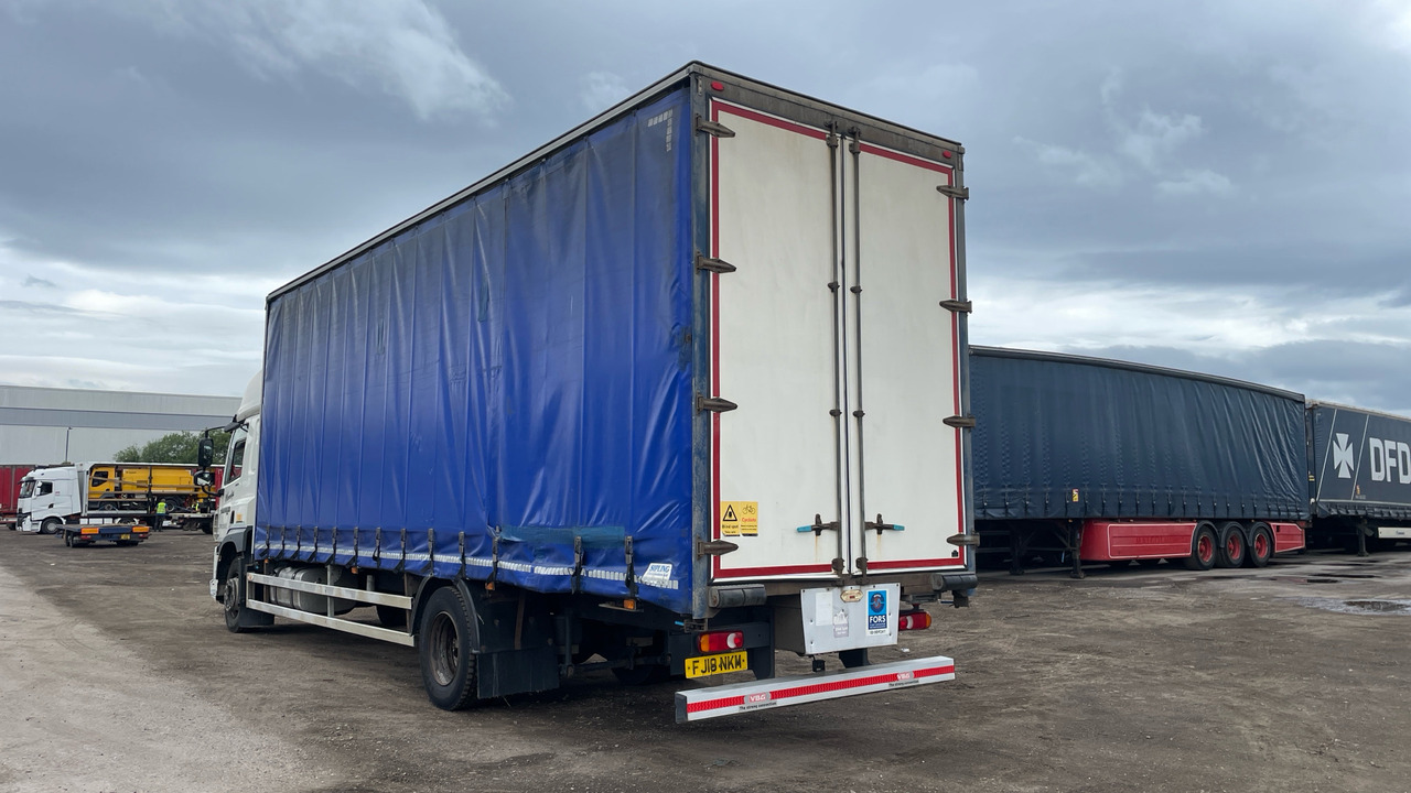 DAF CF 260 - Φορτηγό μουσαμάς: φωτογραφία 3 DAF CF 260 - Φορτηγό μουσαμάς: φωτογραφία 3