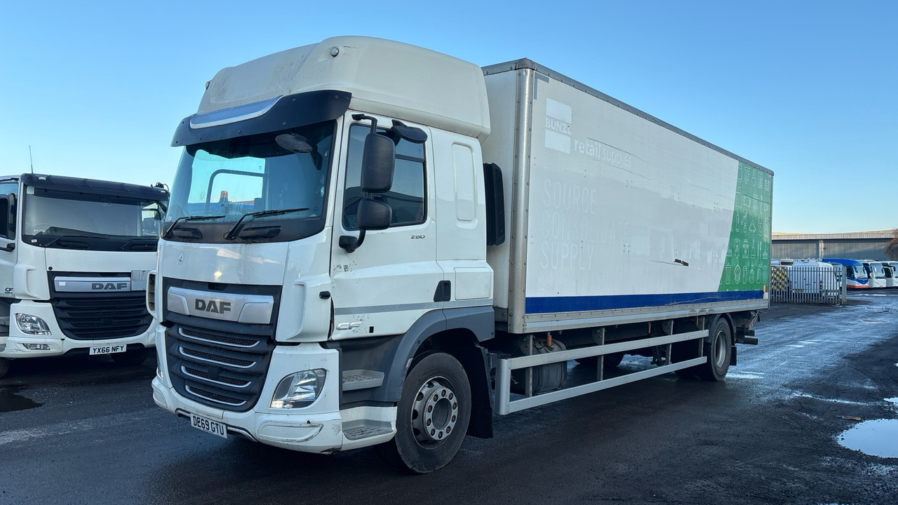 DAF CF 260 - Φορτηγό κόφα: φωτογραφία 2 DAF CF 260 - Φορτηγό κόφα: φωτογραφία 2