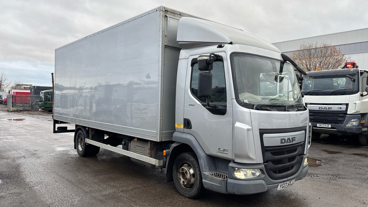 DAF LF 150 - Φορτηγό κόφα: φωτογραφία 1 DAF LF 150 - Φορτηγό κόφα: φωτογραφία 1