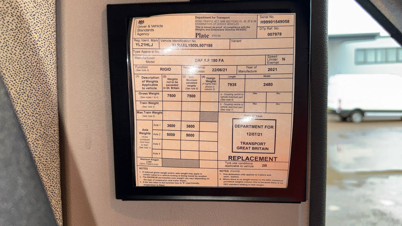 Φορτηγό μουσαμάς DAF LF 180: φωτογραφία 11