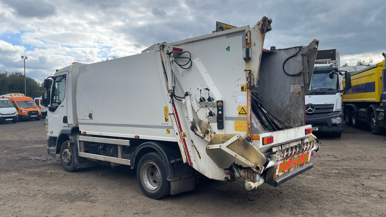 DAF LF 220 - Απορριμματοφόρο: φωτογραφία 3 DAF LF 220 - Απορριμματοφόρο: φωτογραφία 3