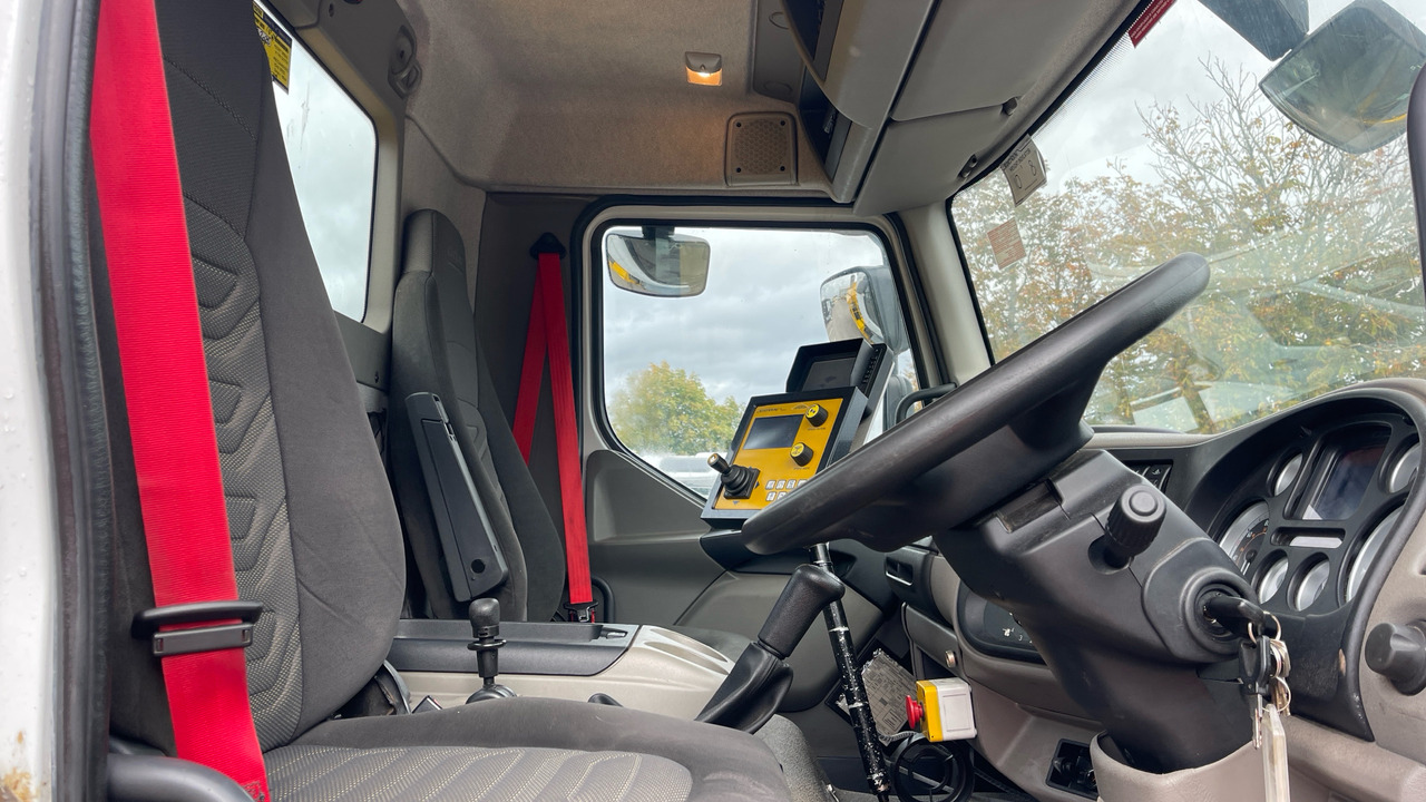 DAF LF 55.220 - Εκχιονιστικό μηχάνημα: φωτογραφία 5 DAF LF 55.220 - Εκχιονιστικό μηχάνημα: φωτογραφία 5