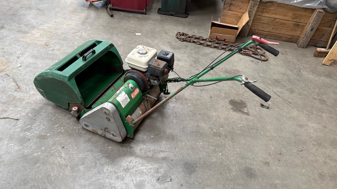 DENNIS FT 510 PEDESTRIAN CYLINDER MOWER WITH 9K UNIT AND GRASS BOX - Χλοοκοπτικό: φωτογραφία 3 DENNIS FT 510 PEDESTRIAN CYLINDER MOWER WITH 9K UNIT AND GRASS BOX - Χλοοκοπτικό: φωτογραφία 3