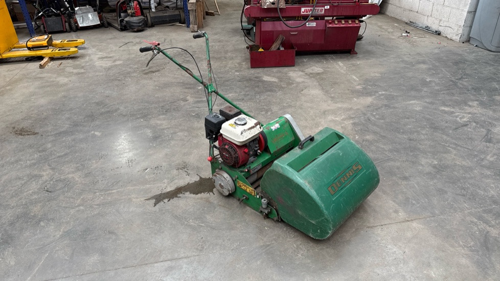 DENNIS FT20 PEDESDTRIAN CYLINDER MOWER, NO UNIT, GRASS BOX - Χλοοκοπτικό: φωτογραφία 2 DENNIS FT20 PEDESDTRIAN CYLINDER MOWER, NO UNIT, GRASS BOX - Χλοοκοπτικό: φωτογραφία 2