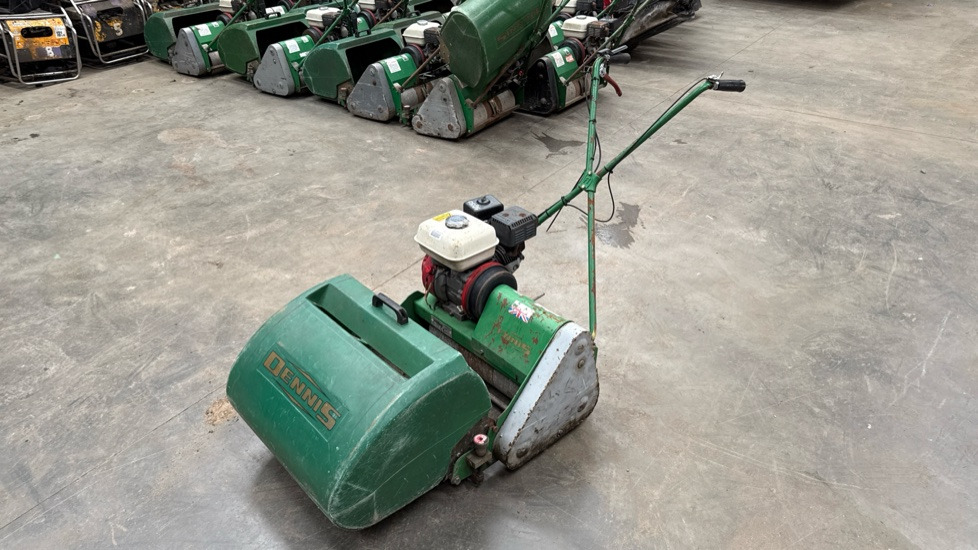 DENNIS FT20 PEDESTRIAN CYLINDER MOWER NO UNIT, GRASS BOX - Χλοοκοπτικό: φωτογραφία 2 DENNIS FT20 PEDESTRIAN CYLINDER MOWER NO UNIT, GRASS BOX - Χλοοκοπτικό: φωτογραφία 2