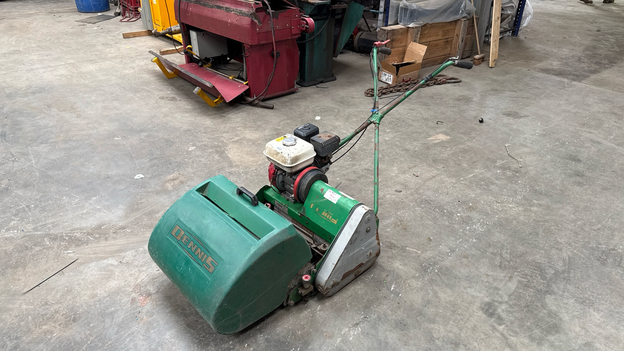 DENNIS FT20 PEDESTRIAN CYLINDER MOWER WITH 5K UNIT AND GRASS BOX - Χλοοκοπτικό: φωτογραφία 3 DENNIS FT20 PEDESTRIAN CYLINDER MOWER WITH 5K UNIT AND GRASS BOX - Χλοοκοπτικό: φωτογραφία 3