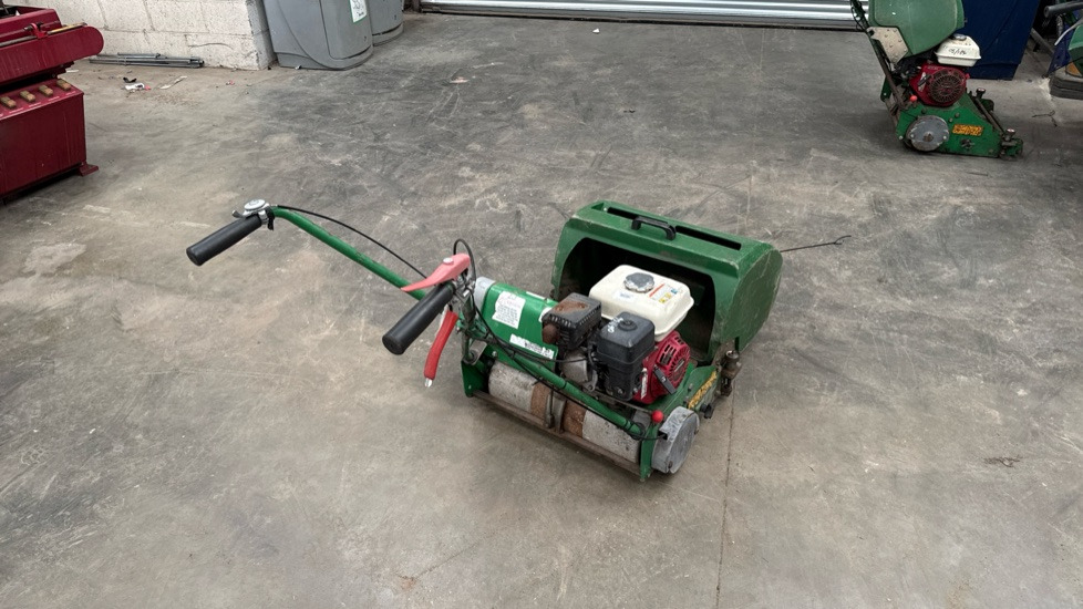 DENNIS FT510 PEDESTRIAN CYLINDER MOWER WITH 5K UNIT AND GRASS BOX - Χλοοκοπτικό: φωτογραφία 2 DENNIS FT510 PEDESTRIAN CYLINDER MOWER WITH 5K UNIT AND GRASS BOX - Χλοοκοπτικό: φωτογραφία 2