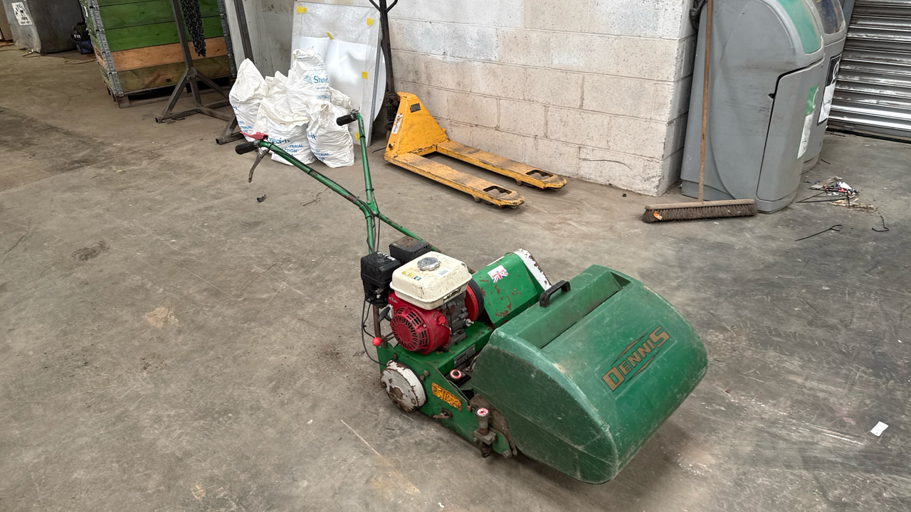 DENNIS FT510 PEDESTRIAN CYLINDER MOWER WITH 5K UNIT AND GRASS BOX - Χλοοκοπτικό: φωτογραφία 2 DENNIS FT510 PEDESTRIAN CYLINDER MOWER WITH 5K UNIT AND GRASS BOX - Χλοοκοπτικό: φωτογραφία 2