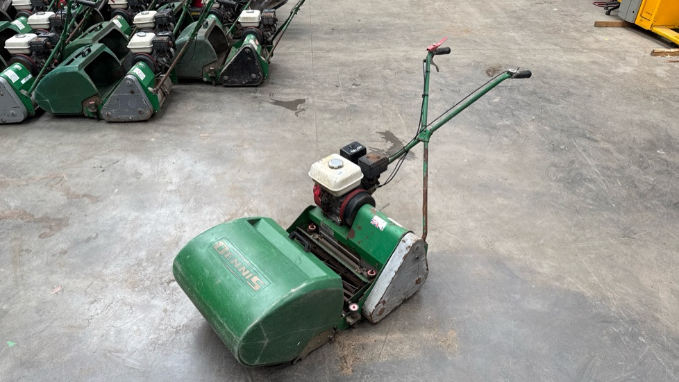DENNIS FT510 PEDESTRIAN CYLINDER MOWER WITH 9K UNIT AND GRASS BOX - Χλοοκοπτικό: φωτογραφία 3 DENNIS FT510 PEDESTRIAN CYLINDER MOWER WITH 9K UNIT AND GRASS BOX - Χλοοκοπτικό: φωτογραφία 3