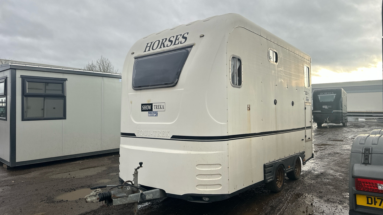 EQUI TREK SHOW TREKA - Τρέιλερ μεταφοράς μηχανημάτων: φωτογραφία 4 EQUI TREK SHOW TREKA - Τρέιλερ μεταφοράς μηχανημάτων: φωτογραφία 4