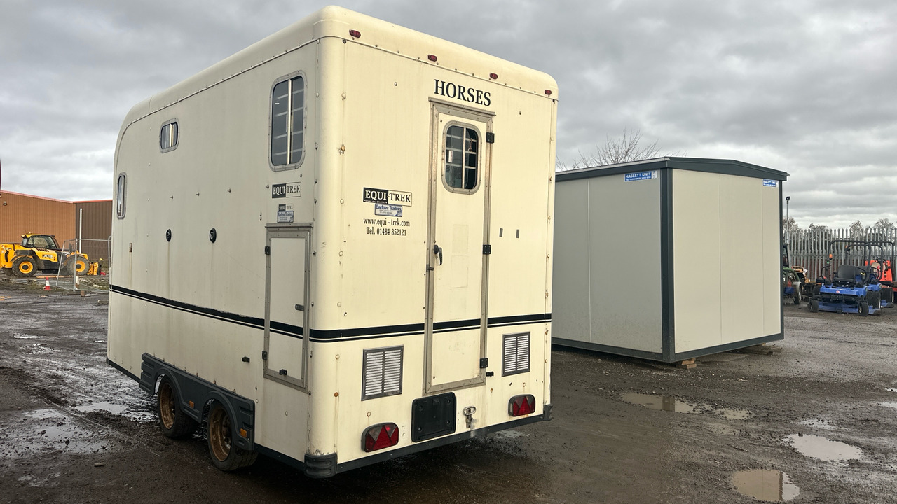 EQUI TREK SHOW TREKA - Τρέιλερ μεταφοράς μηχανημάτων: φωτογραφία 5 EQUI TREK SHOW TREKA - Τρέιλερ μεταφοράς μηχανημάτων: φωτογραφία 5