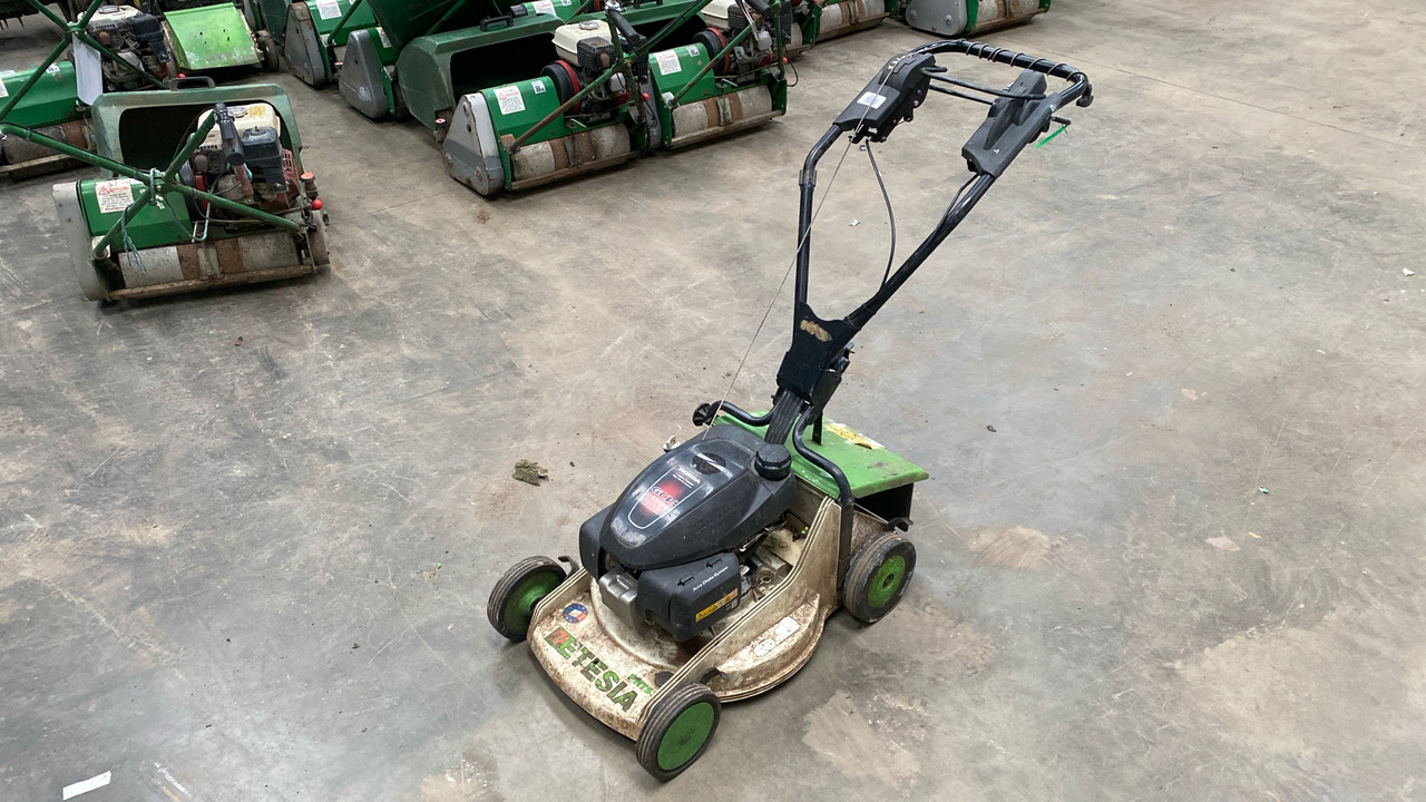 ETESIA PEDESTRIAN ROTARY MOWER - Χλοοκοπτικό: φωτογραφία 2 ETESIA PEDESTRIAN ROTARY MOWER - Χλοοκοπτικό: φωτογραφία 2