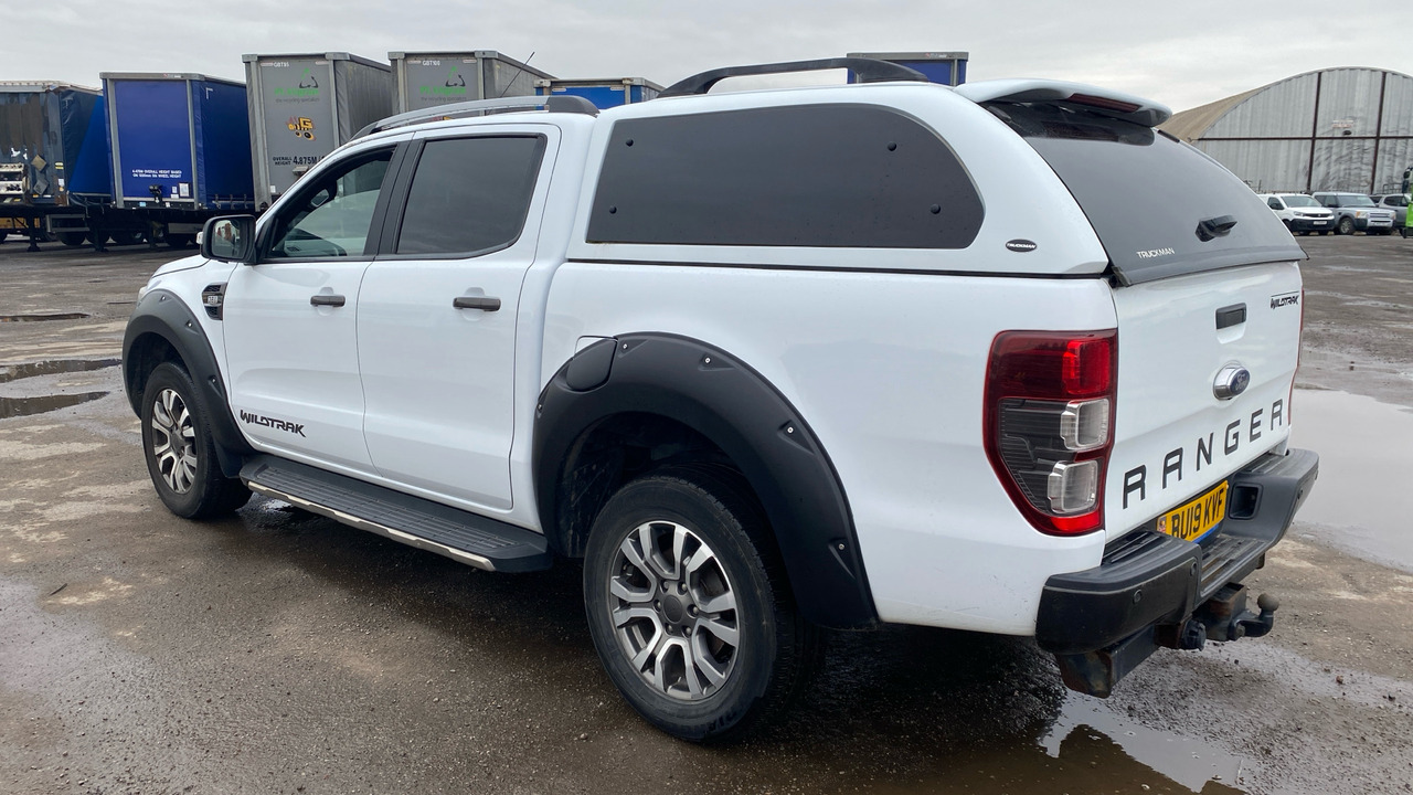 FORD RANGER Wildtrak 3.2 TDCi 200PS - Ημιφορτηγό, Διπλοκάμπινο ελαφρύ επαγγελματικό: φωτογραφία 3 FORD RANGER Wildtrak 3.2 TDCi 200PS - Ημιφορτηγό, Διπλοκάμπινο ελαφρύ επαγγελματικό: φωτογραφία 3