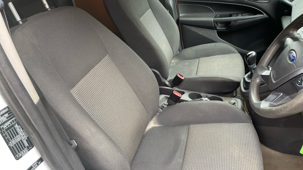 FORD TRANSIT CONNECT T220 1.6 TDCi 95PS - Διπλοκάμπινο ελαφρύ επαγγελματικό: φωτογραφία 5 FORD TRANSIT CONNECT T220 1.6 TDCi 95PS - Διπλοκάμπινο ελαφρύ επαγγελματικό: φωτογραφία 5