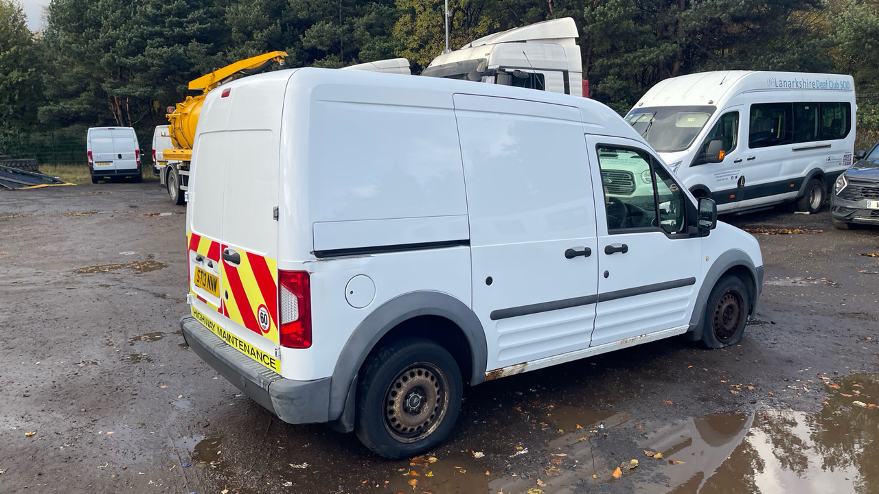 Ford Transit Connect T230 1.8 TDCi 90PS - Μικρό βαν: φωτογραφία 4 Ford Transit Connect T230 1.8 TDCi 90PS - Μικρό βαν: φωτογραφία 4