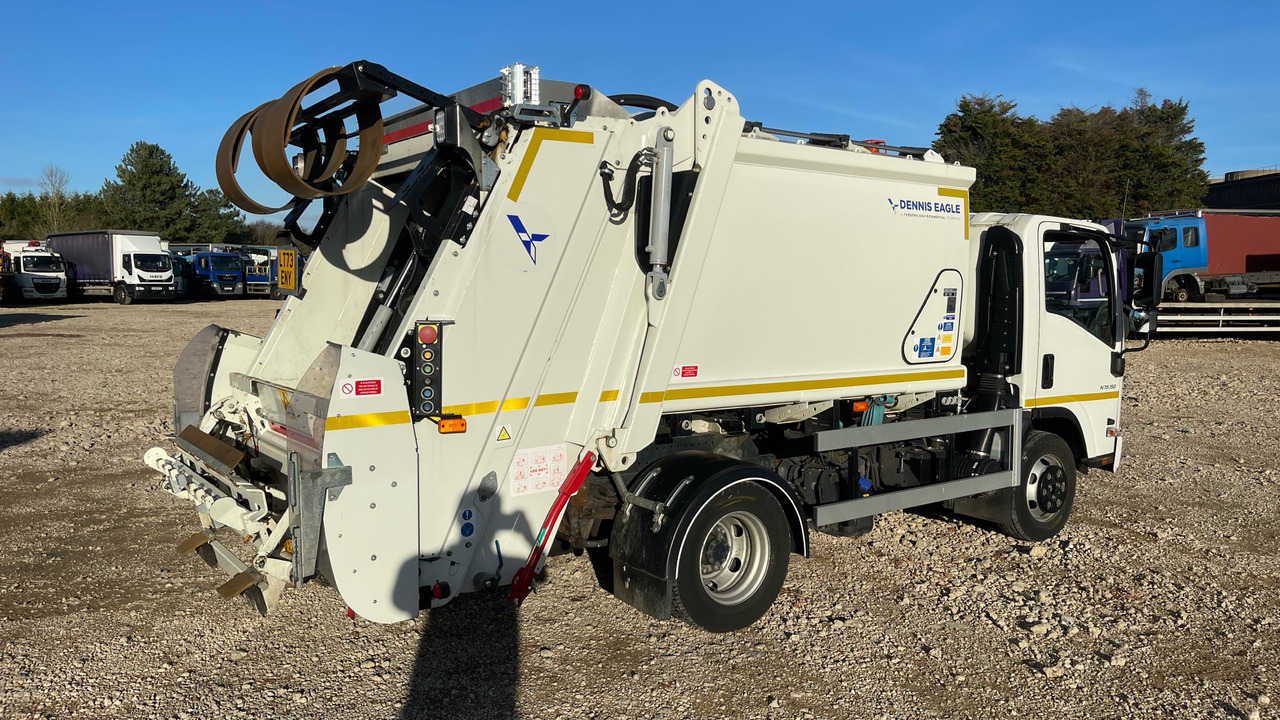 ISUZU N 75.150 - Απορριμματοφόρο: φωτογραφία 4 ISUZU N 75.150 - Απορριμματοφόρο: φωτογραφία 4