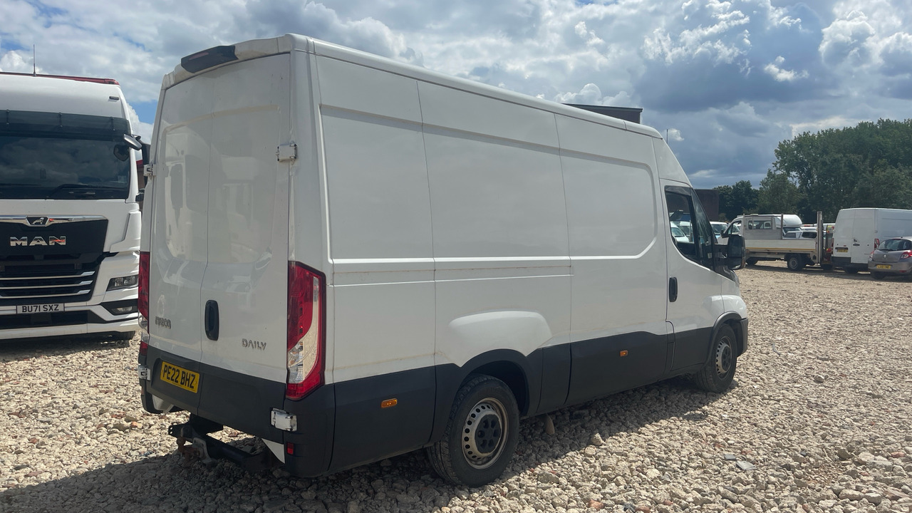 IVECO DAILY 35-140 2.3 3520 WB - Βαν: φωτογραφία 4 IVECO DAILY 35-140 2.3 3520 WB - Βαν: φωτογραφία 4