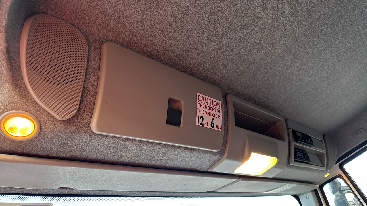 Φορτηγό μουσαμάς IVECO EUROCARGO 75E16: φωτογραφία 15 Φορτηγό μουσαμάς IVECO EUROCARGO 75E16: φωτογραφία 15