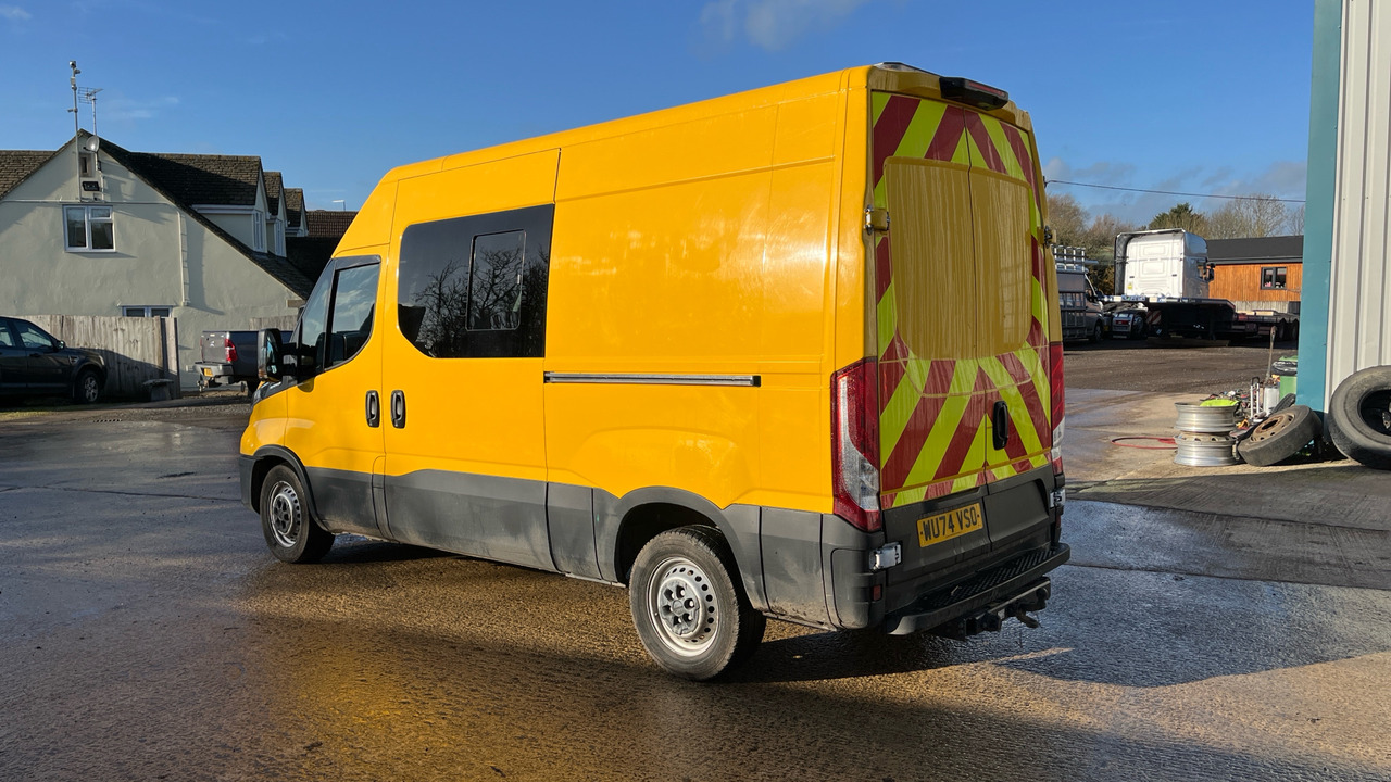 Iveco Daily 35-140 - Διπλοκάμπινο ελαφρύ επαγγελματικό: φωτογραφία 3 Iveco Daily 35-140 - Διπλοκάμπινο ελαφρύ επαγγελματικό: φωτογραφία 3