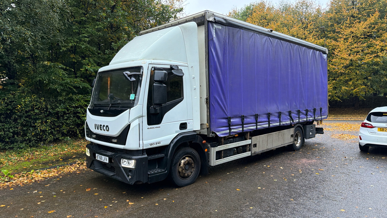 Iveco Eurocargo 120-210 - Φορτηγό μουσαμάς: φωτογραφία 2 Iveco Eurocargo 120-210 - Φορτηγό μουσαμάς: φωτογραφία 2
