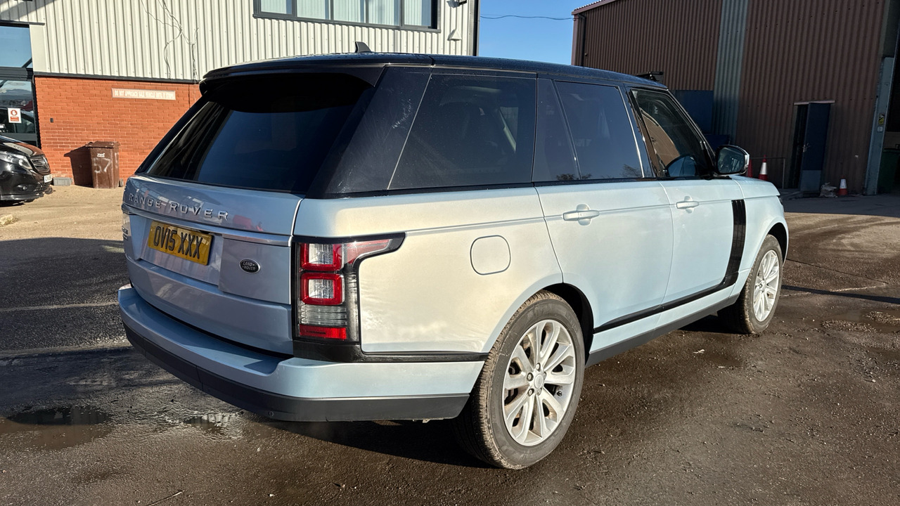 Land Rover Range Rover 4.4 SD V8 Vogue - Station wagon: φωτογραφία 4 Land Rover Range Rover 4.4 SD V8 Vogue - Station wagon: φωτογραφία 4