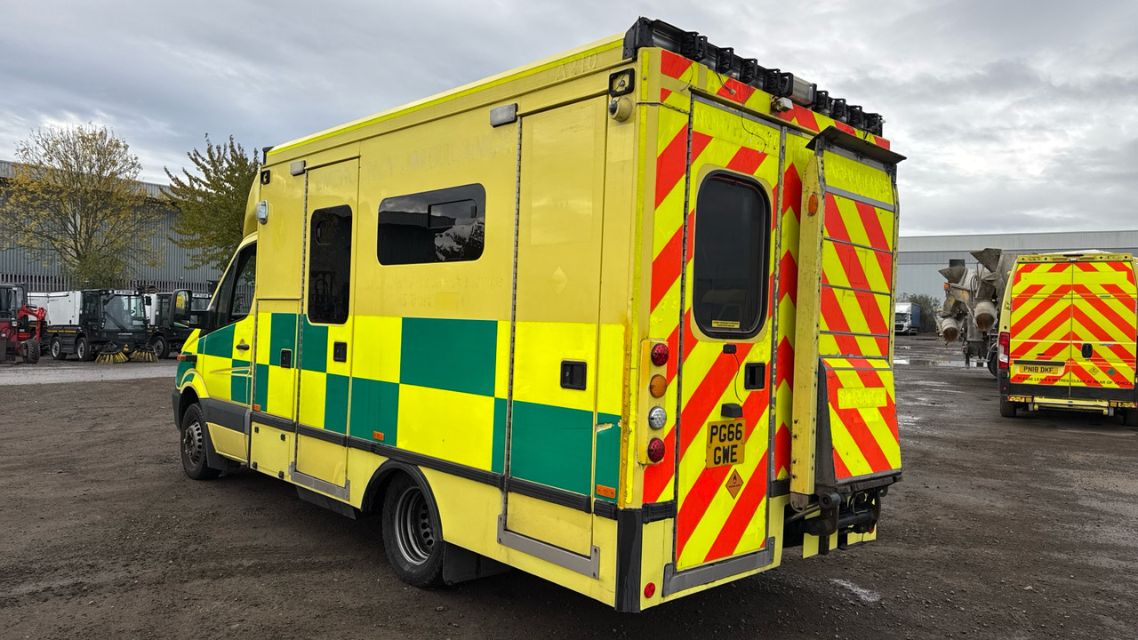 MERCEDES-BENZ SPRINTER 519 CDI - Ασθενοφόρο: φωτογραφία 3 MERCEDES-BENZ SPRINTER 519 CDI - Ασθενοφόρο: φωτογραφία 3