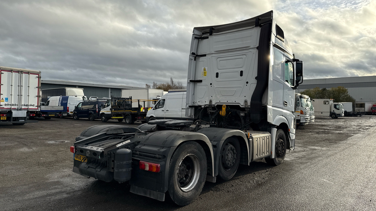 Mercedes-Benz Actros 2545 - Τράκτορας: φωτογραφία 4 Mercedes-Benz Actros 2545 - Τράκτορας: φωτογραφία 4