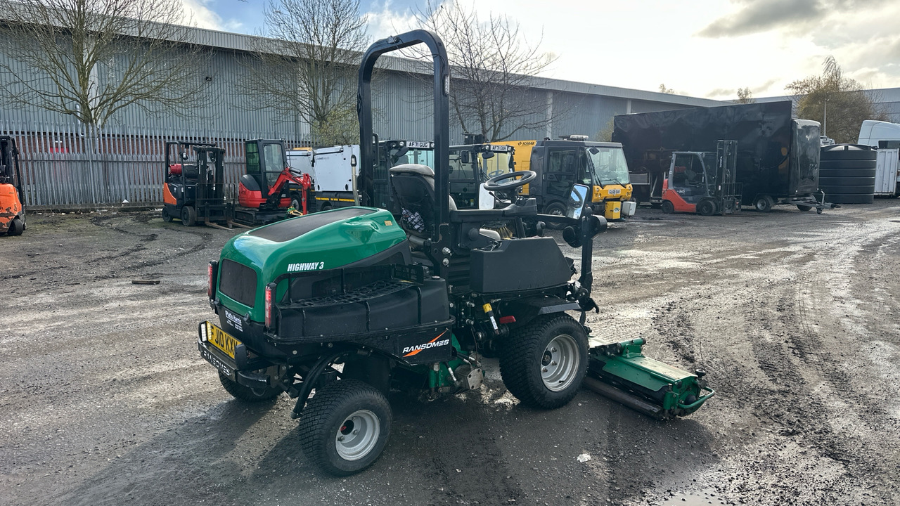 RANSOMES HIGHWAY 3 - Χλοοκοπτικό: φωτογραφία 4 RANSOMES HIGHWAY 3 - Χλοοκοπτικό: φωτογραφία 4