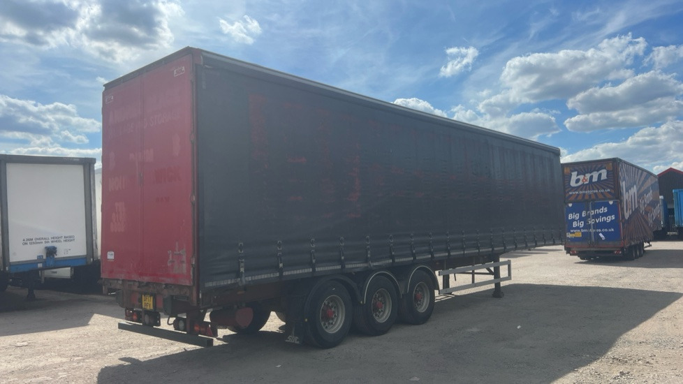 SDC CURTAINSIDE - Τρέιλερ: φωτογραφία 2 SDC CURTAINSIDE - Τρέιλερ: φωτογραφία 2
