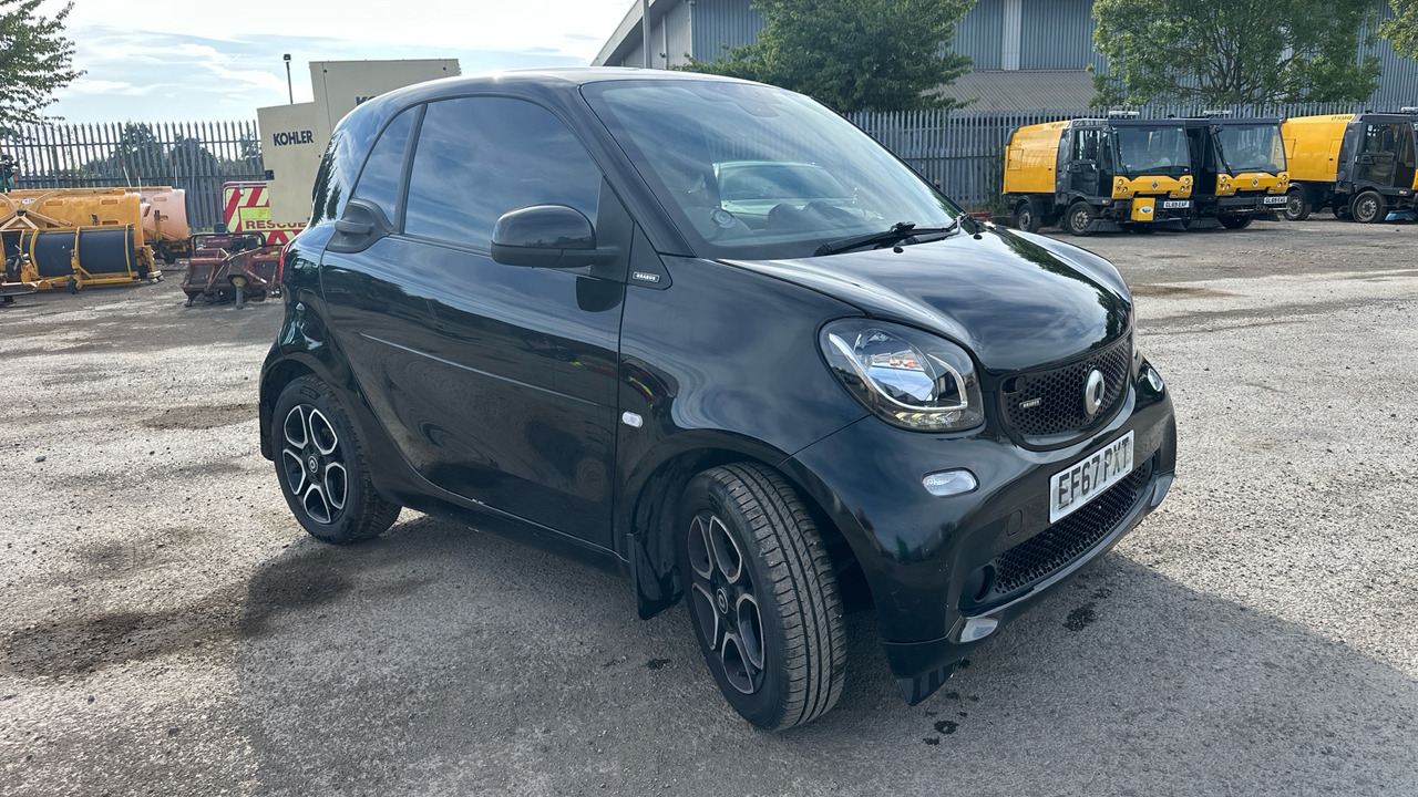 SMART FORTWO 0.9 TURBO PRIME PREMIUM - Κουπέ αυτοκίνητο: φωτογραφία 1 SMART FORTWO 0.9 TURBO PRIME PREMIUM - Κουπέ αυτοκίνητο: φωτογραφία 1