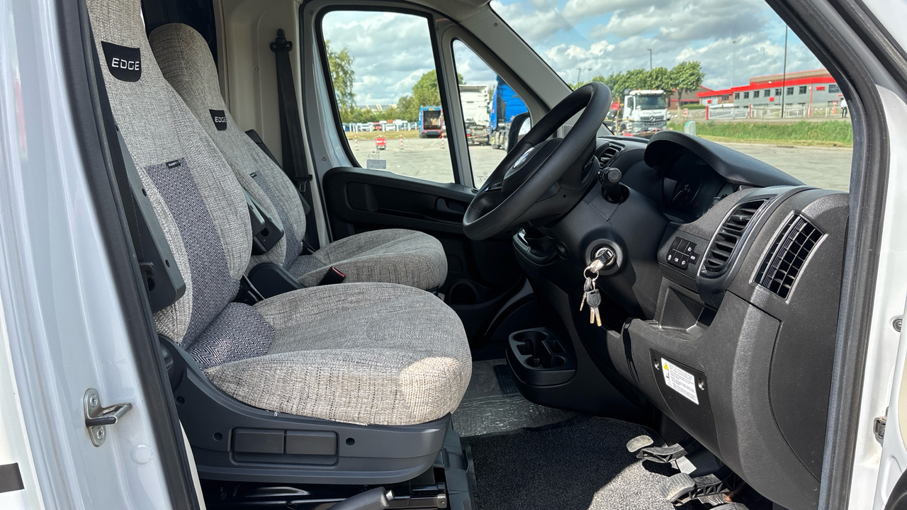 SWIFT EDGE 486 (FIAT DUCATO 3500KG) - Ημιενιαίο αυτοκινούμενο: φωτογραφία 5 SWIFT EDGE 486 (FIAT DUCATO 3500KG) - Ημιενιαίο αυτοκινούμενο: φωτογραφία 5