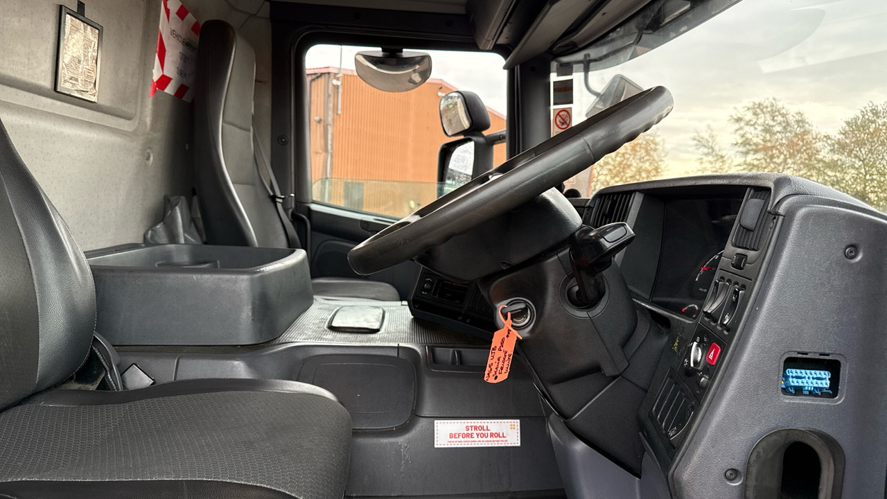 Scania P 250 - Φορτηγό ψυγείο: φωτογραφία 5 Scania P 250 - Φορτηγό ψυγείο: φωτογραφία 5