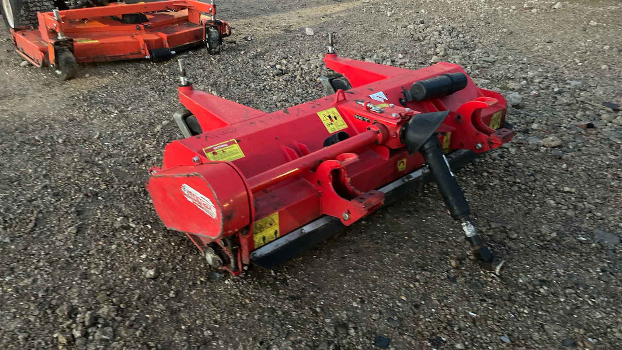 TRIMAX FX-155 - Καταστροφέας με σφυριά: φωτογραφία 4 TRIMAX FX-155 - Καταστροφέας με σφυριά: φωτογραφία 4